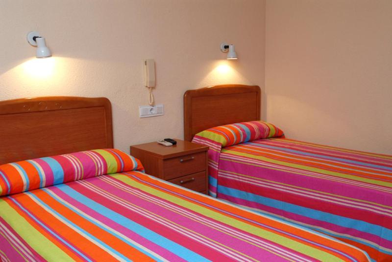 Hotel Borja Puig Habitación foto