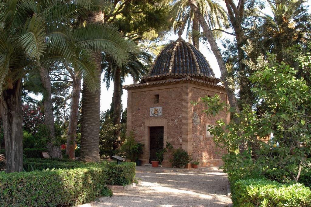 Hotel Borja Puig Exterior foto